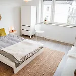 City-appartement, Holtenauer Strasse Mit 24h Check-in *